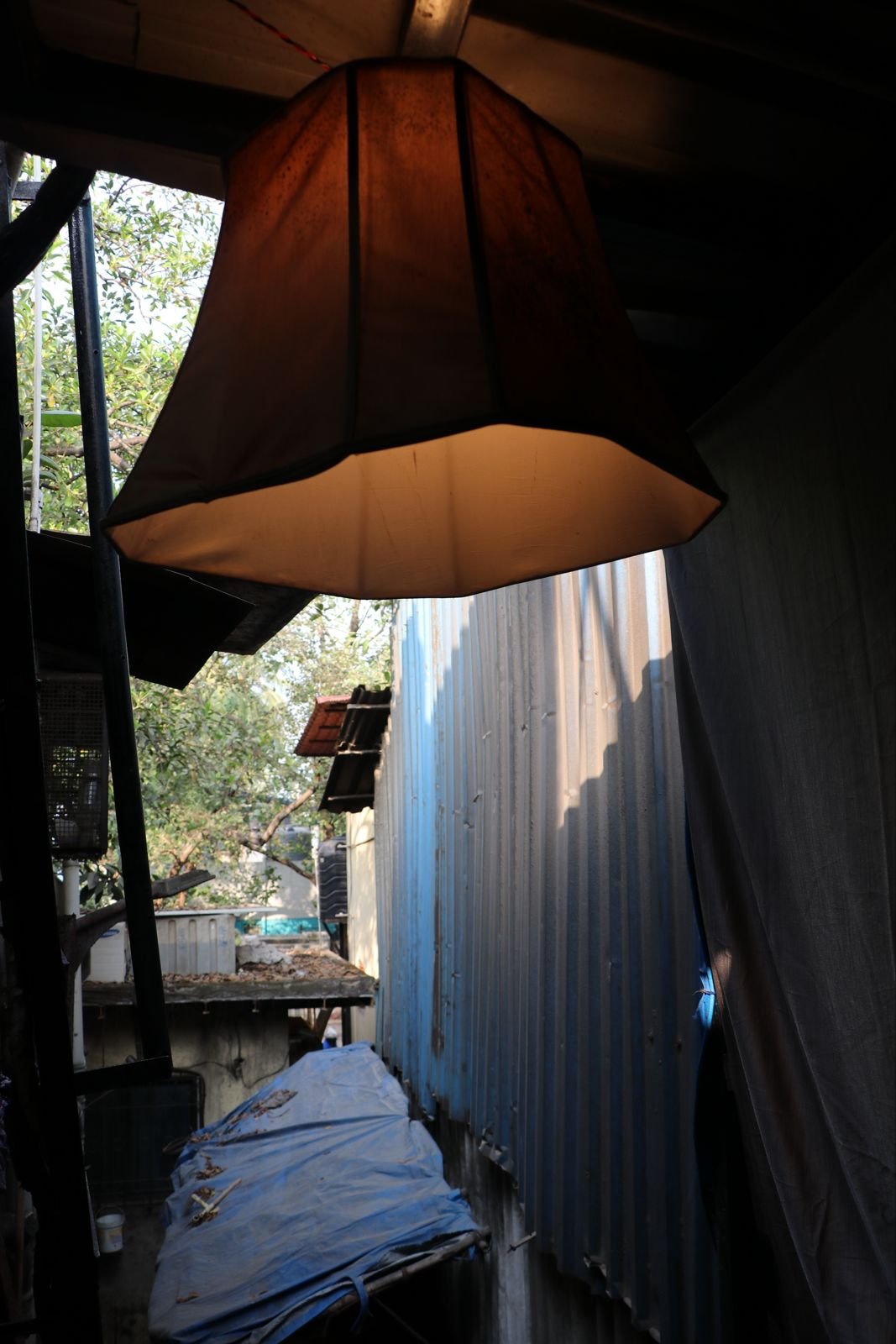 Dinning area + balcony